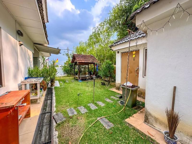 Semi-Detached House for Sale in Semenyih (Selangor) - Muhd Khairulnawawi Kamaruddin - Exterior - PropertyGuru.com.my