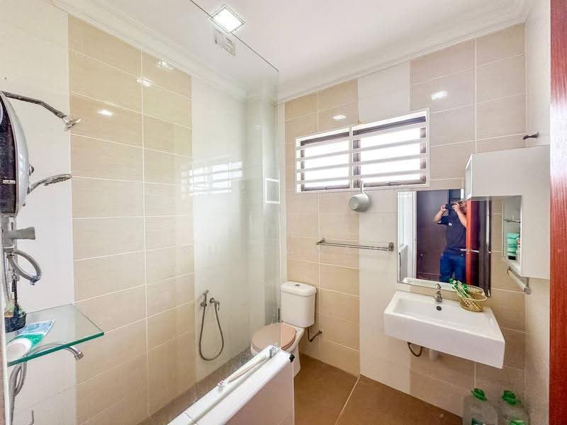 Semi-Detached House for Sale in Semenyih (Selangor) - Muhd Khairulnawawi Kamaruddin - Bathroom - PropertyGuru.com.my