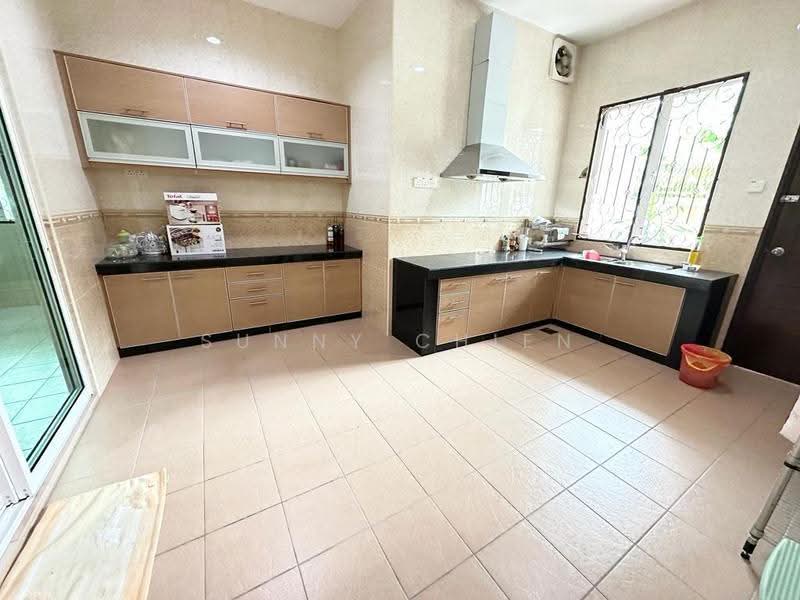 Bungalow House untuk Dijual di Sungai Long (Bandar Sungai Long) - Sunny Chien - Kitchen - PropertyGuru.com.my