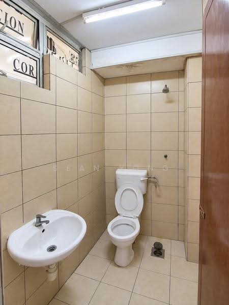 Apartment for Sale at Taman Pusat Kepong - Sean Yong - Bathroom - PropertyGuru.com.my