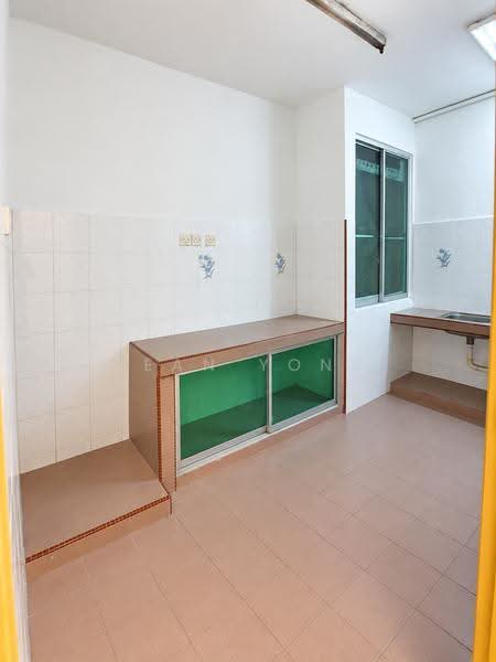 Apartment for Sale at Taman Pusat Kepong - Sean Yong - Kitchen - PropertyGuru.com.my