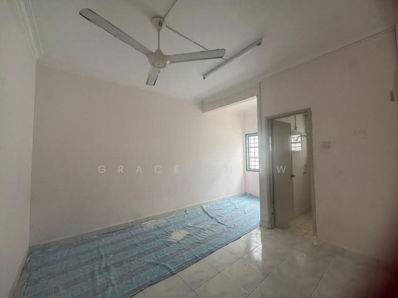 Rumah Teres 2-Tingkat untuk Disewa di Taman Desa Tebrau (Tebrau) - Grace Chiew - Interior - PropertyGuru.com.my