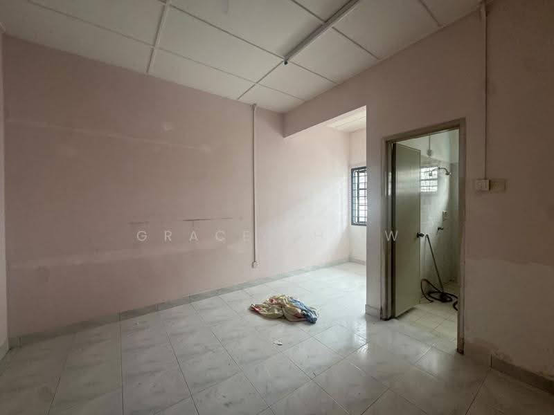 Rumah Teres 2-Tingkat untuk Disewa di Taman Desa Tebrau (Tebrau) - Grace Chiew - Interior - PropertyGuru.com.my