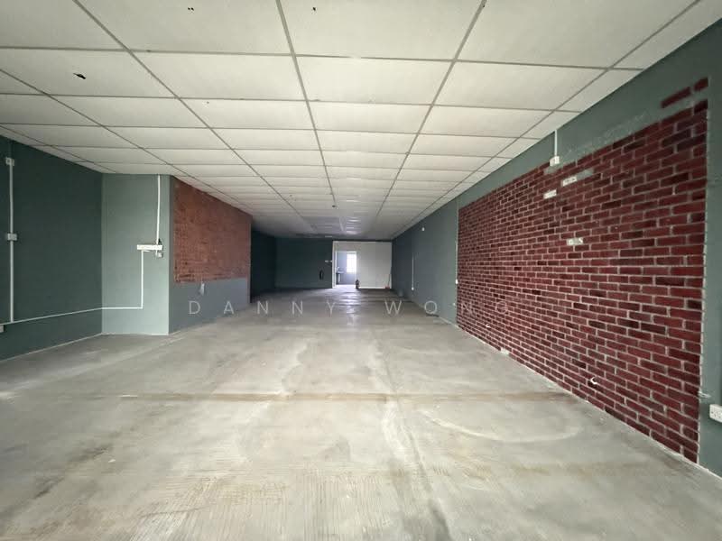 Shop / Office for Rent in Batang Kali (Rawang) - Danny Wong - Interior - PropertyGuru.com.my