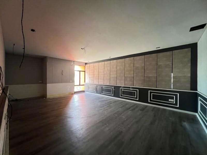 Shop for Rent in Masai (Johor) - Zoey Lee - Interior - PropertyGuru.com.my