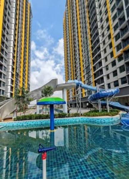 Kediaman Servis untuk Dijual di Parkland Residence @ Kajang 2 - Catherine Lum - Exterior - PropertyGuru.com.my