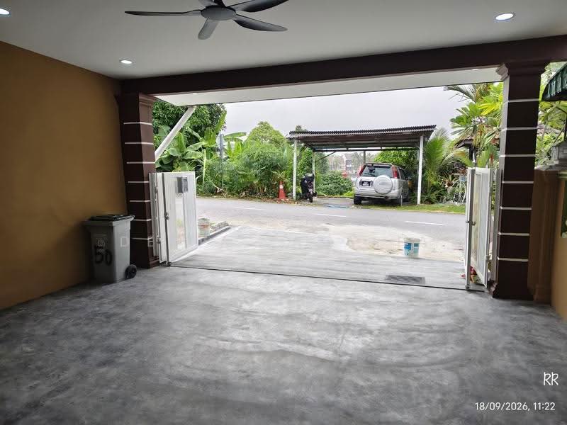 Rumah Teres untuk Dijual di Senawang (Negeri Sembilan) - Deeja Zakaria - Exterior - PropertyGuru.com.my