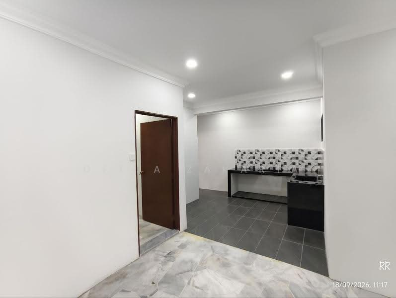 Rumah Teres untuk Dijual di Senawang (Negeri Sembilan) - Deeja Zakaria - Kitchen - PropertyGuru.com.my