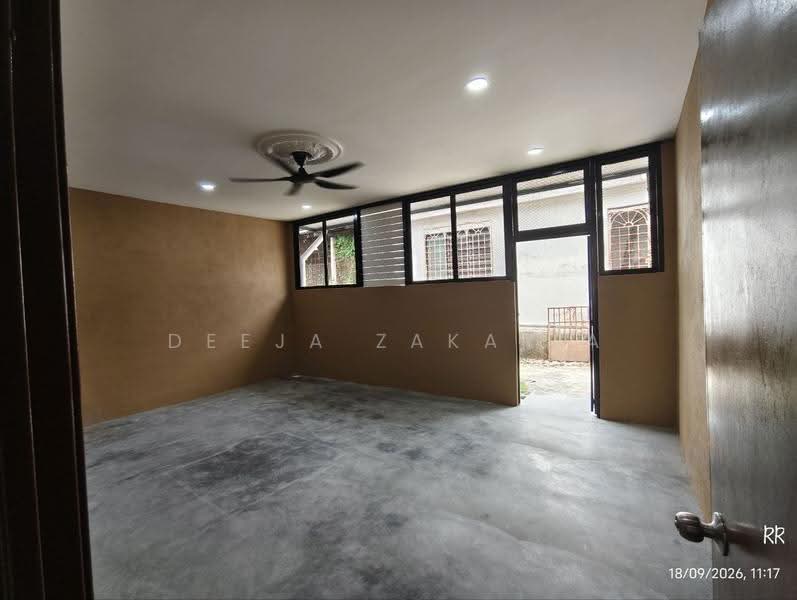 Rumah Teres untuk Dijual di Senawang (Negeri Sembilan) - Deeja Zakaria - Interior - PropertyGuru.com.my