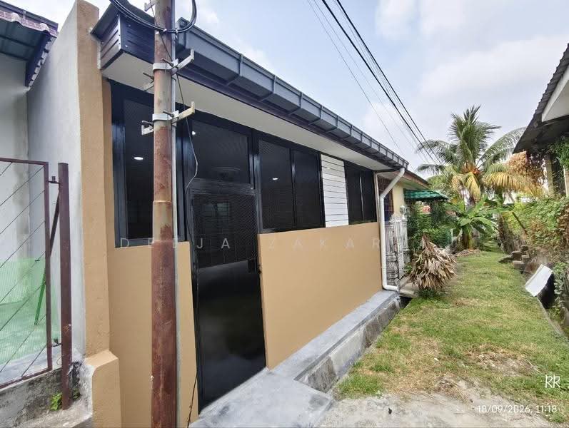 Rumah Teres untuk Dijual di Senawang (Negeri Sembilan) - Deeja Zakaria - Exterior - PropertyGuru.com.my
