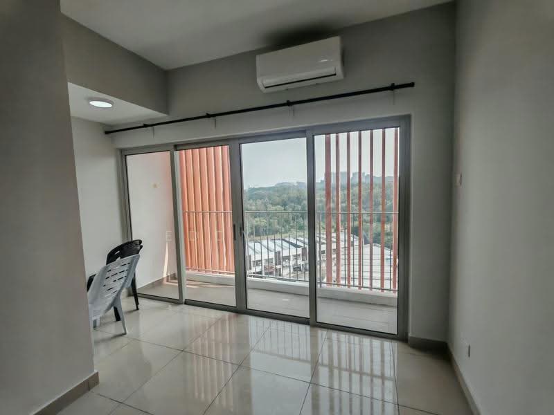 Kediaman Servis untuk Disewa di Suria Jelutong - Eddy Chin - Balcony - PropertyGuru.com.my