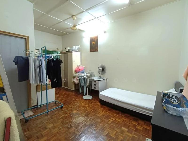 2-storey Terraced House for Sale in Taman Cempaka (Ampang) - Sammi Chong - Bedroom - PropertyGuru.com.my
