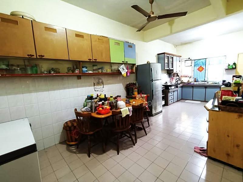 2-storey Terraced House for Sale in Taman Cempaka (Ampang) - Sammi Chong - Kitchen - PropertyGuru.com.my