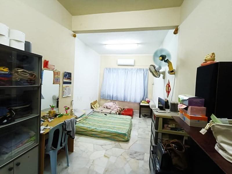 2-storey Terraced House for Sale in Taman Cempaka (Ampang) - Sammi Chong - Bedroom - PropertyGuru.com.my