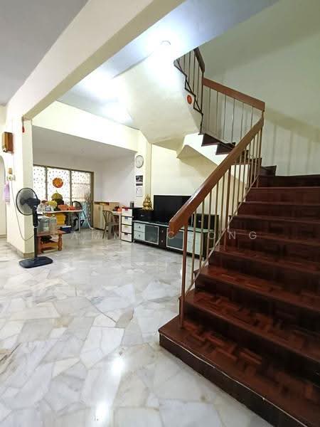 2-storey Terraced House for Sale in Taman Cempaka (Ampang) - Sammi Chong - Living Room - PropertyGuru.com.my