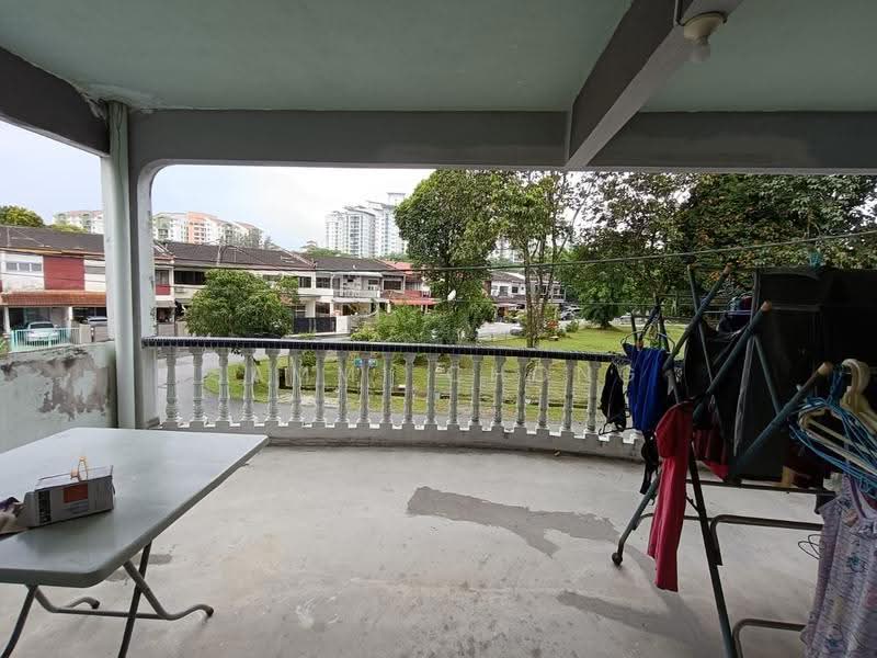 2-storey Terraced House for Sale in Taman Cempaka (Ampang) - Sammi Chong - Balcony - PropertyGuru.com.my