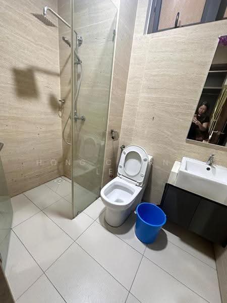 Service Residence for Rent at Crescent Bay Suites (Teluk Bayu) - Hong Charng Lee - Bathroom - PropertyGuru.com.my