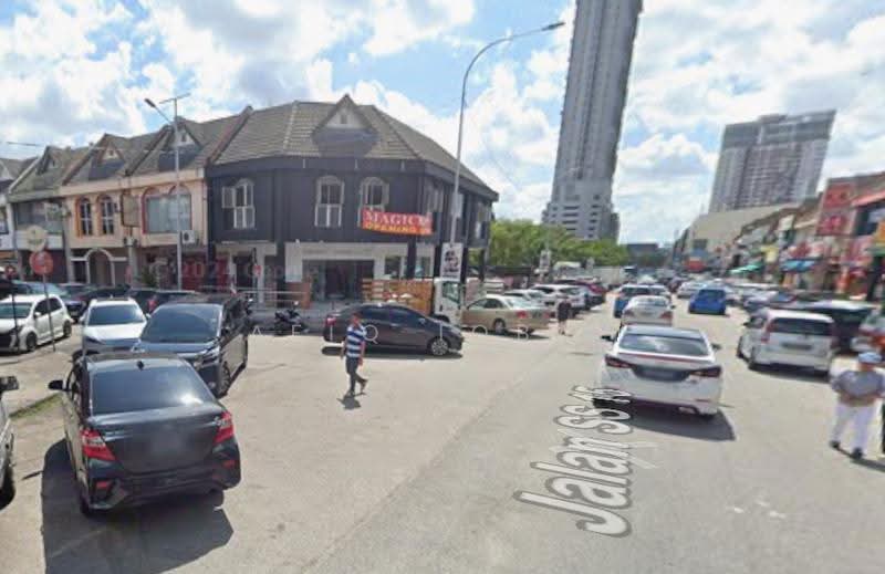 Shop for Rent in Subang Jaya (Selangor) - Afiq Iqbal - Exterior - PropertyGuru.com.my