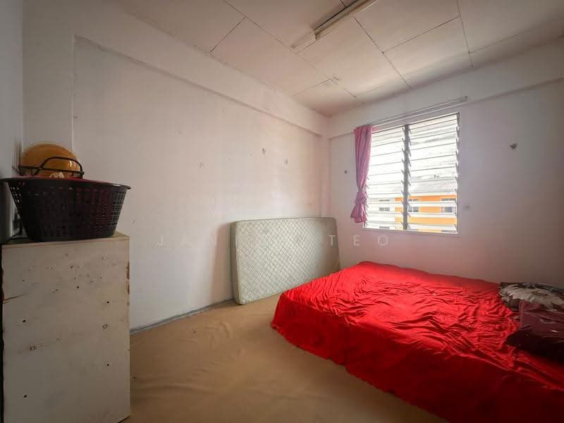 Flat for Sale at Sri Lanang - Janice Teo - Bedroom - PropertyGuru.com.my