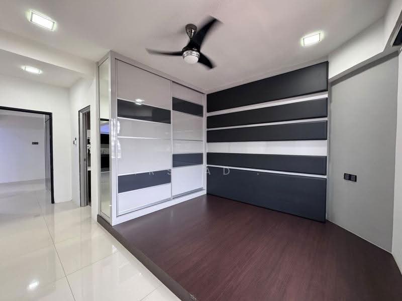 Kondominium untuk Dijual di Skudai Villa - Arshad . - Bedroom - PropertyGuru.com.my