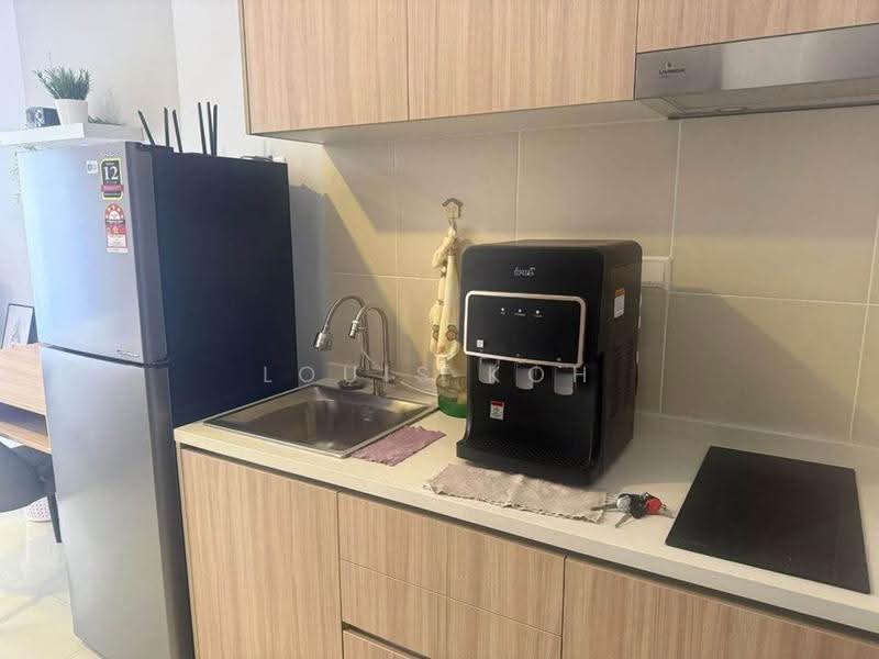 Service Residence for Sale at TRELLIS RESIDENCES - Louis Koh - Kitchen - PropertyGuru.com.my