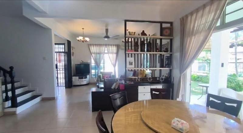 Rumah Berkembar untuk Dijual di Taman Pelangi Indah (Ulu Tiram) - Steven Ngoi - Living Room - PropertyGuru.com.my