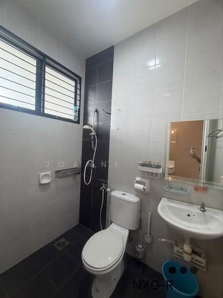 1-storey Terraced House for Sale in Bandar Putera 2 (Klang) - Joanne Pua - Bathroom - PropertyGuru.com.my