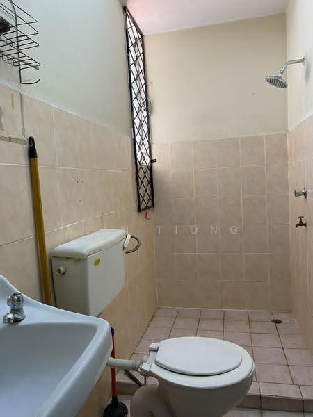 Rumah Teres 2-Tingkat untuk Dijual di Kota Kinabalu (Sabah) - Alan Tiong - Bathroom - PropertyGuru.com.my