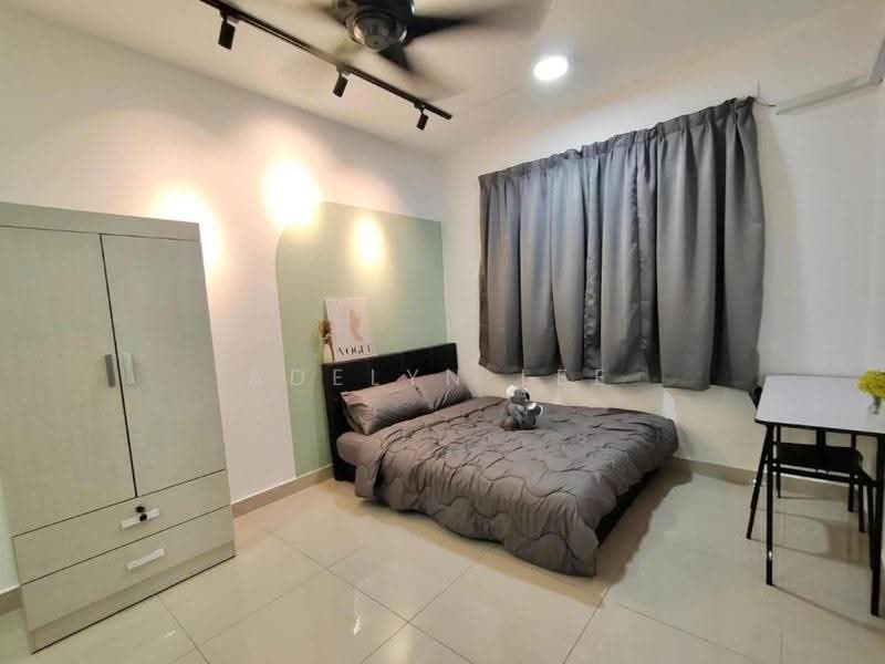 Service Residence for Sale at Maxim Residences - Adelyn Lee - Bedroom - PropertyGuru.com.my