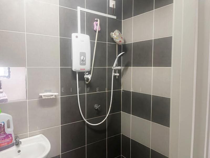 Service Residence for Rent at Residensi Mutiara Kajang 2 - Eiffel Lai - Bathroom - PropertyGuru.com.my