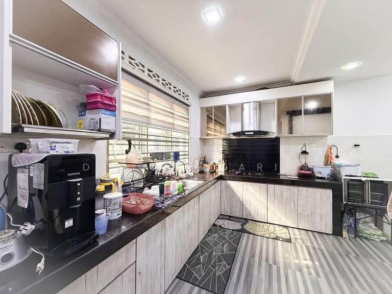 Rumah Teres untuk Dijual di Bandar Baru Senawang (Senawang) - Deeja Zakaria - Kitchen - PropertyGuru.com.my