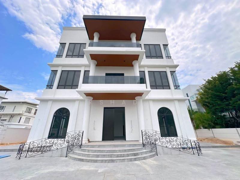 Bungalow House untuk Dijual di Johor Bahru (Johor) - Arshad . - Exterior - PropertyGuru.com.my