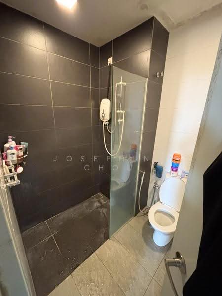 Service Residence for Rent at Utropolis Suites 2 - Josephine Chou - Bathroom - PropertyGuru.com.my