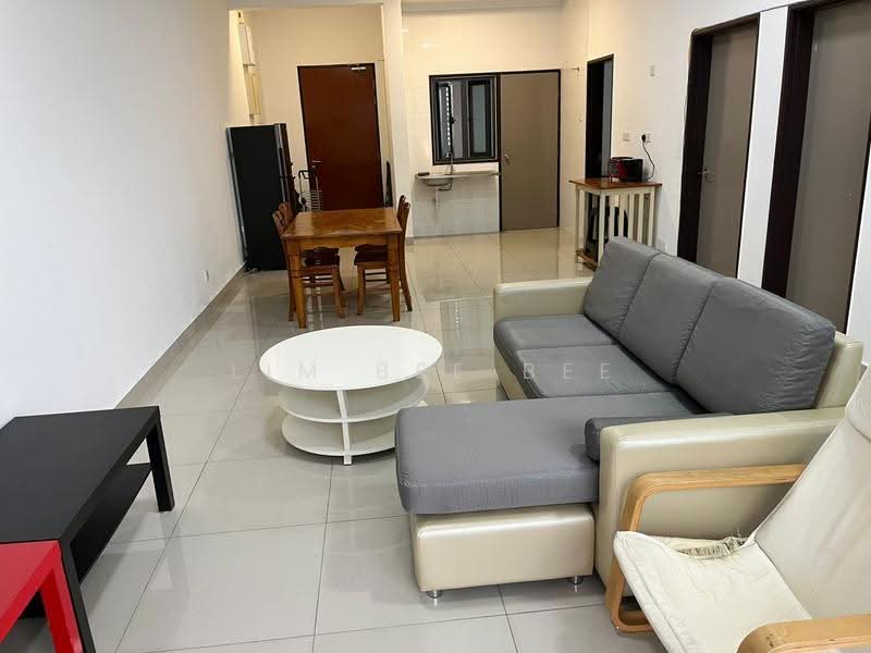 Kediaman Servis untuk Disewa di SkyVille 8 @ Benteng 8 - Lim Bee Bee - Living Room - PropertyGuru.com.my
