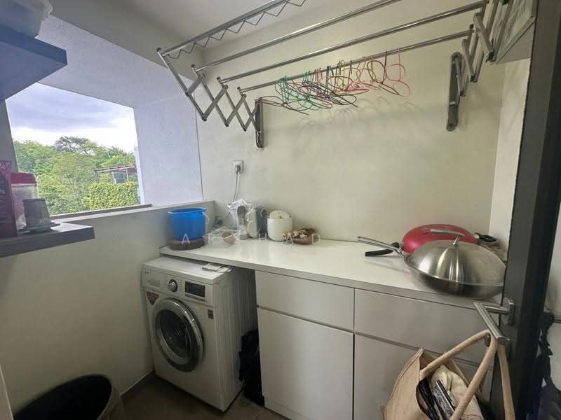 Condominium for Sale at The WaterEdge (Pinggiran Air) - Arshad . - Balcony - PropertyGuru.com.my