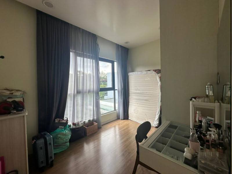 Condominium for Sale at The WaterEdge (Pinggiran Air) - Arshad . - Bedroom - PropertyGuru.com.my