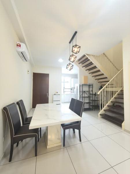 Kondominium untuk Disewa di The Seed Taman Sutera Utama - Mr Lu - Dining Room - PropertyGuru.com.my