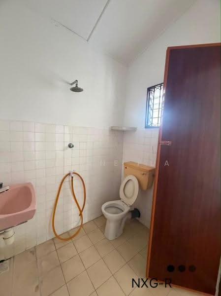 2-storey Terraced House for Sale in Taman Gembira (Klang) - Joanne Pua - Bathroom - PropertyGuru.com.my