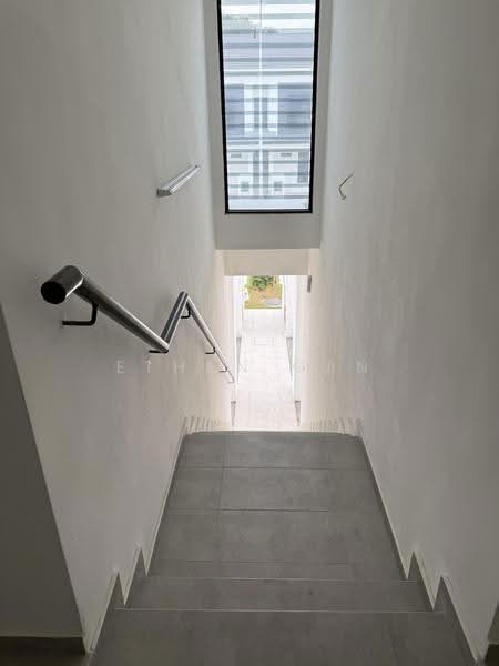Rumah Bandar untuk Disewa di Kota Masai (Pasir Gudang) - Ethan Gan - Corridor - PropertyGuru.com.my
