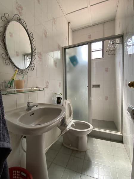 Bungalow House for Sale in Kota Kinabalu (Sabah) - Alan Tiong - Bathroom - PropertyGuru.com.my
