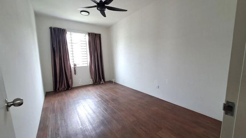 2-storey Terraced House for Rent in Dengkil (Selangor) - Izzati Mat - Bedroom - PropertyGuru.com.my
