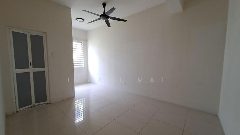 2-storey Terraced House for Rent in Dengkil (Selangor) - Izzati Mat - Interior - PropertyGuru.com.my