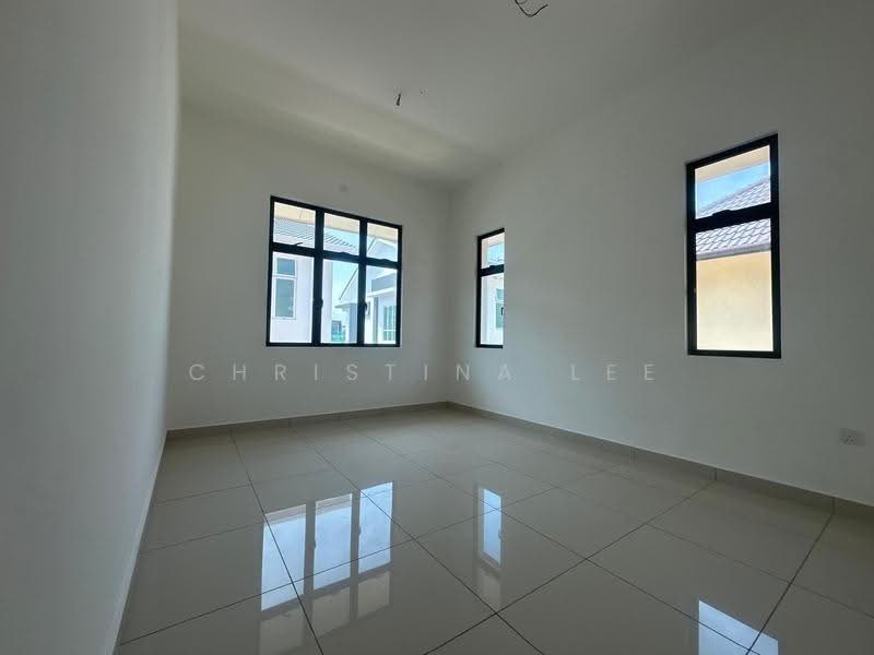 Rumah Berkembar untuk Dijual di Tanjong Minyak (Melaka) - Christina Lee - PropertyGuru.com.my