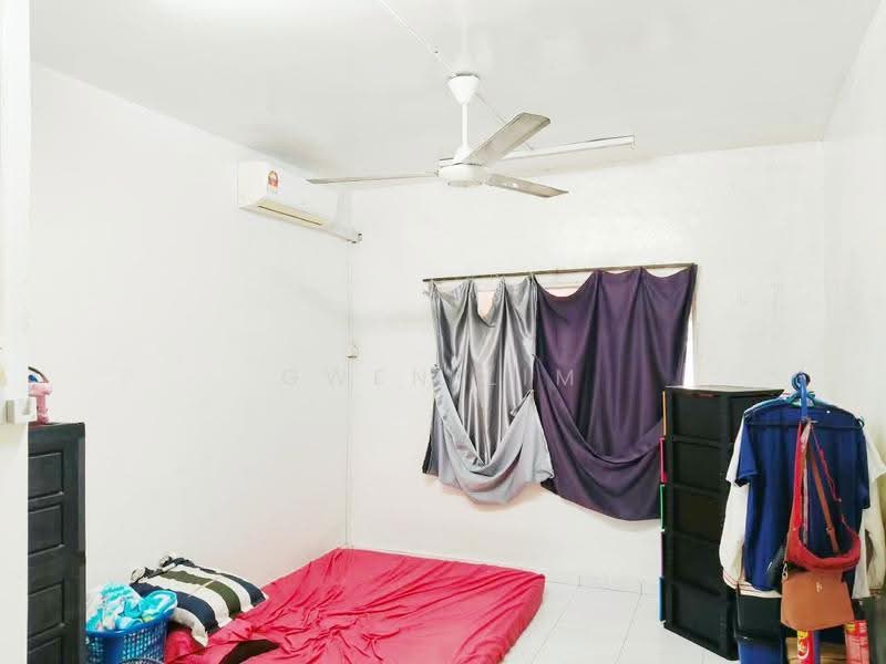 Rumah Flat untuk Dijual di Impian Stulang - Gwen Lim - Bedroom - PropertyGuru.com.my