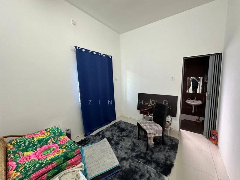Semi-Detached House for Sale in Lahat (Perak) - Qazin Khoo - Bedroom - PropertyGuru.com.my
