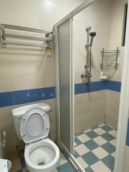 Kondominium untuk Dijual di The Peak Condominium - Alan Tiong - Bathroom - PropertyGuru.com.my
