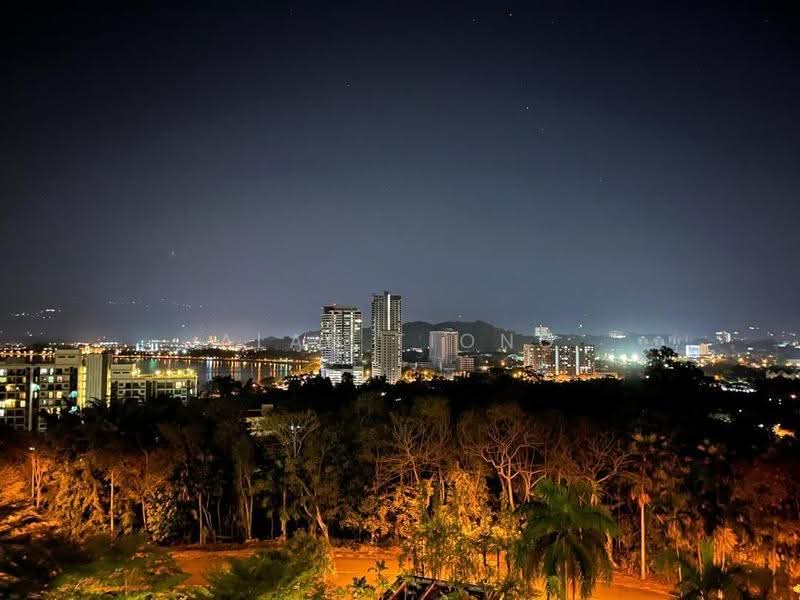 Kondominium untuk Dijual di The Peak Condominium - Alan Tiong - Exterior - PropertyGuru.com.my