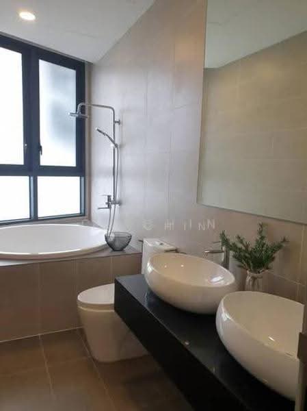 Condominium for Rent at KL Gateway Premium Residences - CL Chin - Bathroom - PropertyGuru.com.my