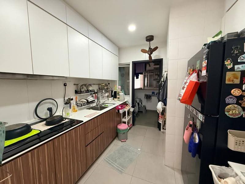 Condominium for Sale at The Straits View Condominium - Siow Yan Er - Kitchen - PropertyGuru.com.my