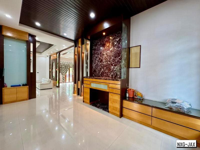 Bungalow House untuk Dijual di Setia Eco Park (Setia Alam) - Joanne Pua - Living Room - PropertyGuru.com.my